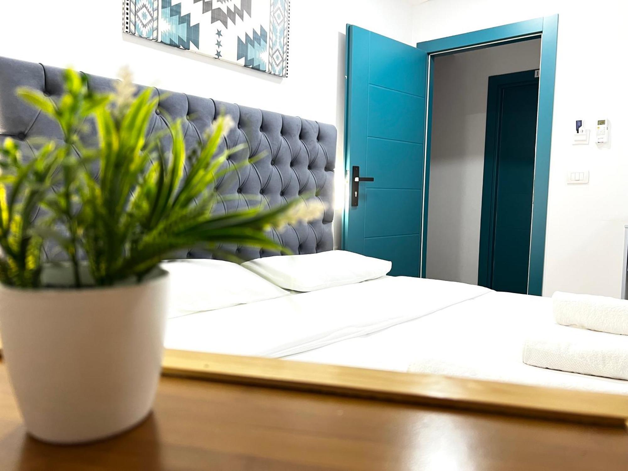 Tirana Square Hotel Экстерьер фото